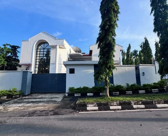 Luxury 5-Bedroom Duplex in Aso Drive Maitama Abuja