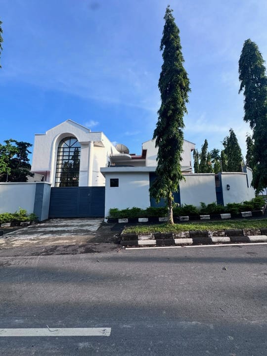 Luxury 5-Bedroom Duplex in Aso Drive Maitama Abuja