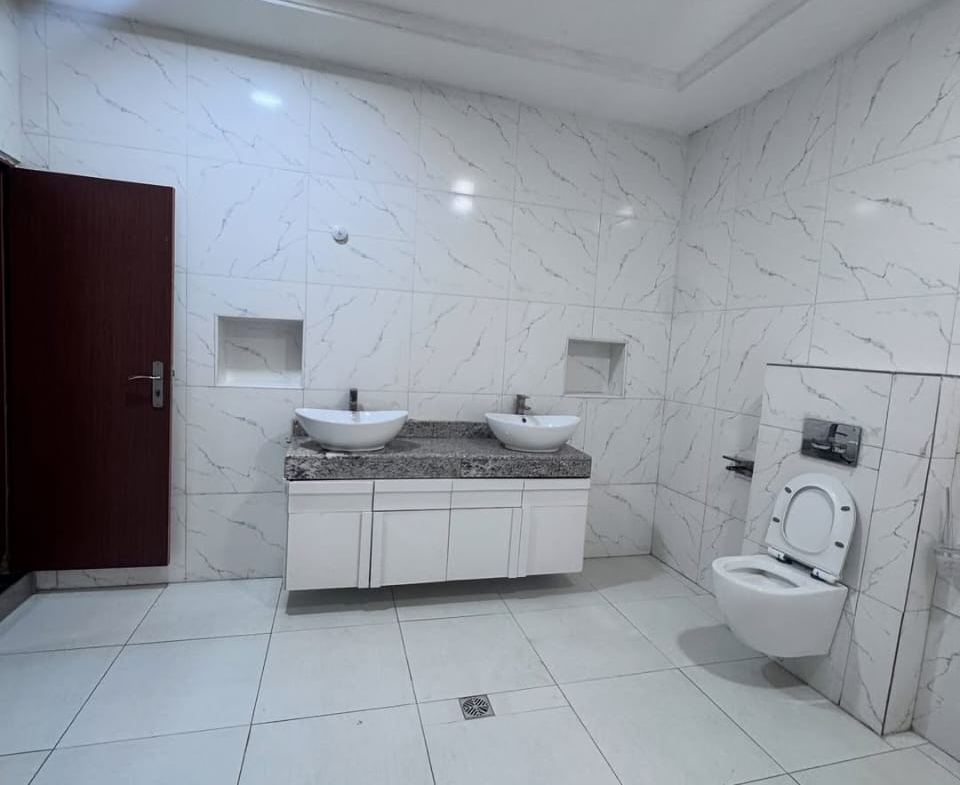 Luxury 5-Bedroom Duplex in Aso Drive Maitama Abuja