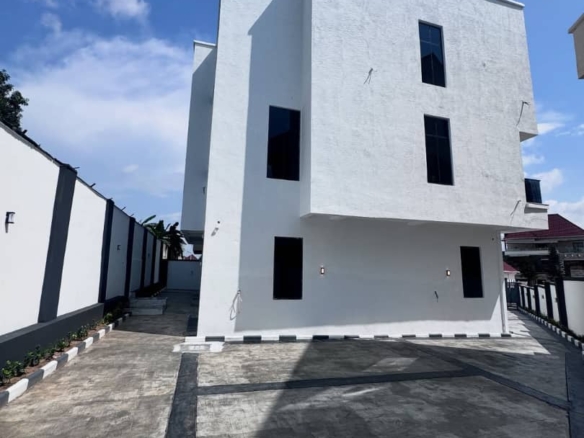 5-Bedroom Smart Detached Duplex for Sale in Katampe Extension Abuja