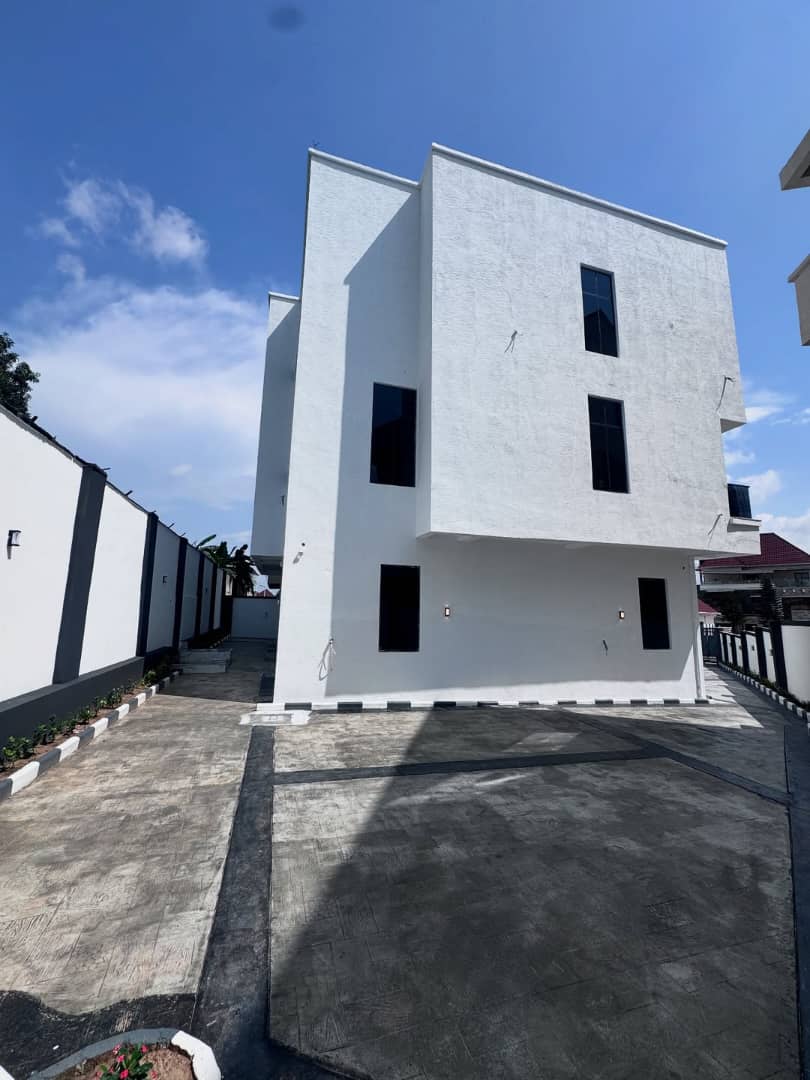 5-Bedroom Smart Detached Duplex for Sale in Katampe Extension Abuja