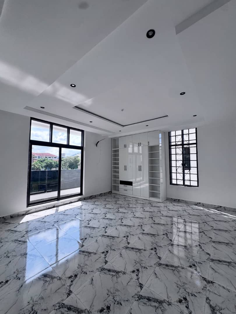 5-Bedroom Smart Detached Duplex for Sale in Katampe Extension Abuja1