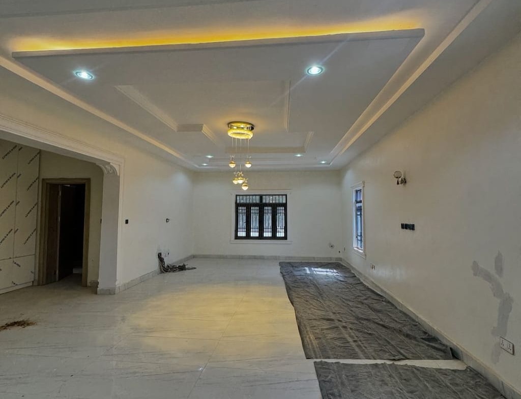 5 Luxury Detached Homes with Elevators & Pools in Asokoro Abuja