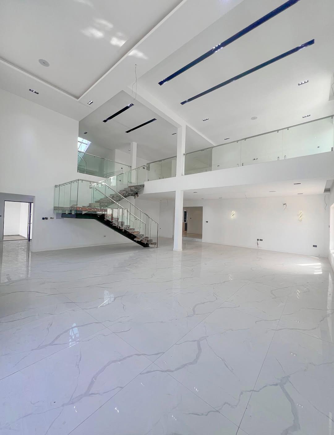 Luxury 7-Bedroom Smart Home in Wuye Abuja