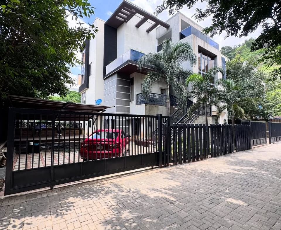 5-Bedroom Detached Duplex with Elevator & Gazebo in Katampe Extension