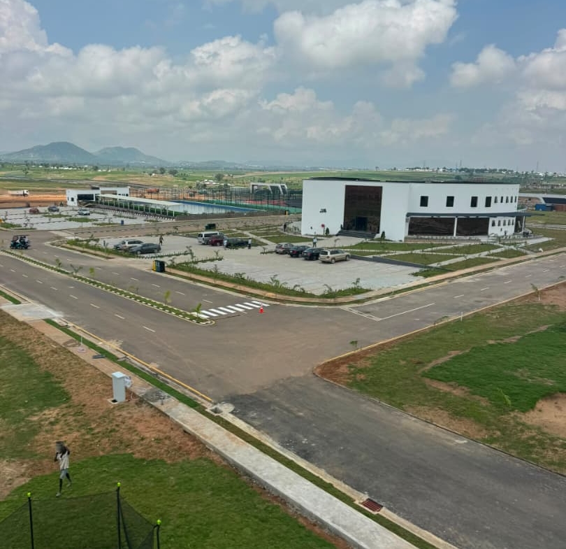 Mshel Hutu Exclusive – Golf Resort Estate, Airport Road, Abuja