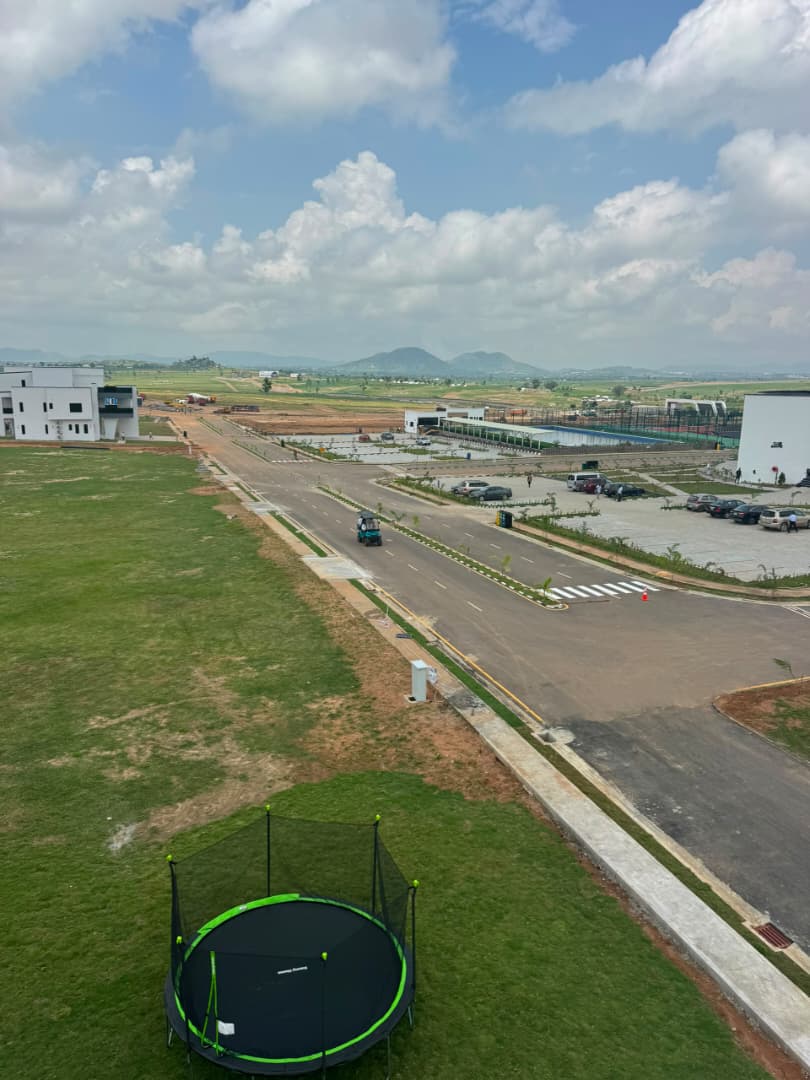 Mshel Hutu Exclusive – Golf Resort Estate, Airport Road, Abuja
