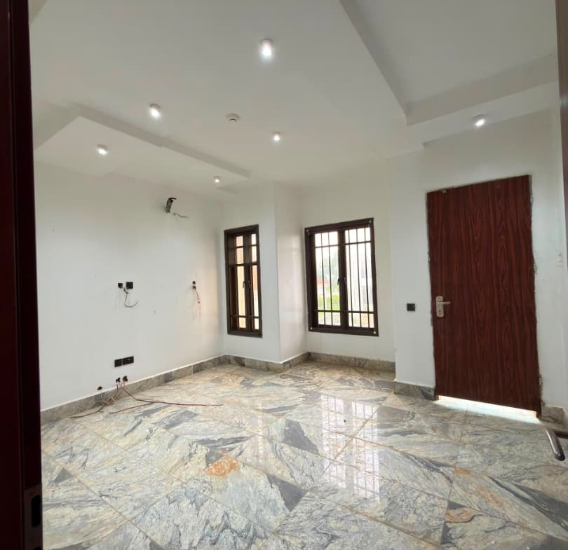 Full Estate for Sale in Lifecamp, Abuja — 30 Units, N13 Billion