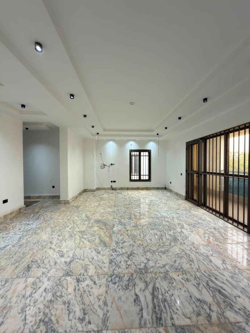 – 6 bedroom duplex for sale Apo Resettlement Abuja - 6 bedroom duplex for sale Apo Resettlement Abuja