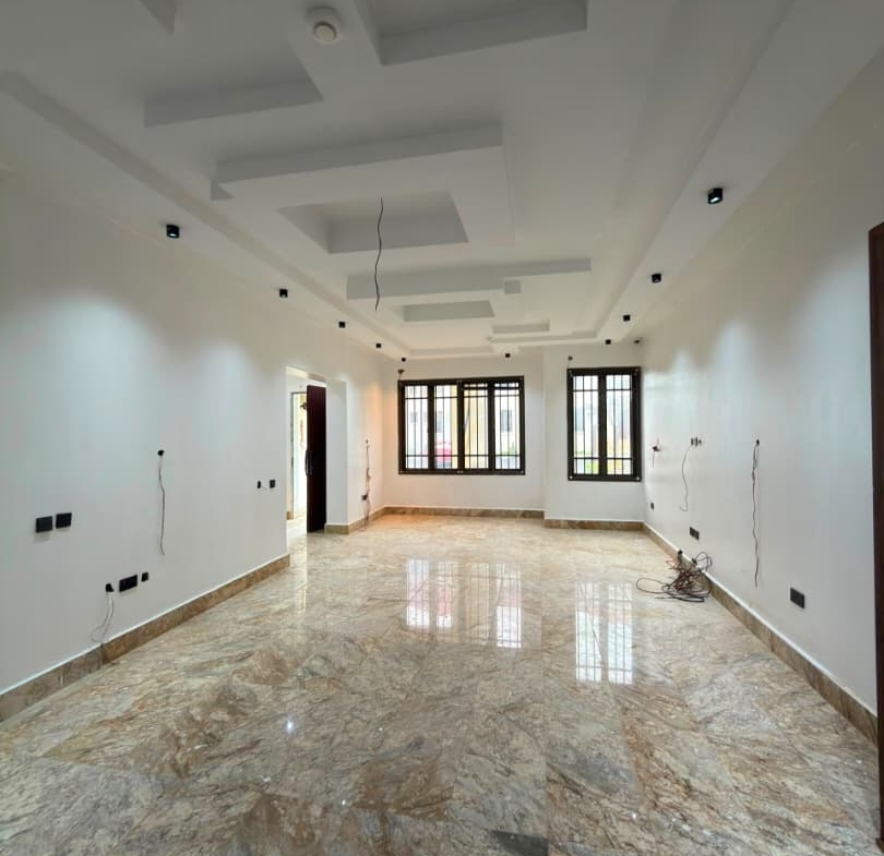 - 6 bedroom duplex for sale Apo Resettlement Abuja