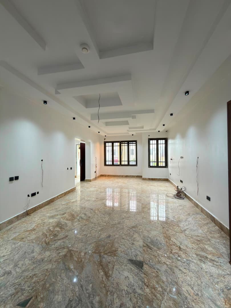 – 6 bedroom duplex for sale Apo Resettlement Abuja - 6 bedroom duplex for sale Apo Resettlement Abuja