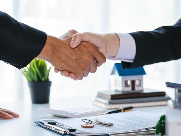 What Tenants Actually Pay Upfront